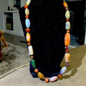 Vintage Beggar beads polish stone necklace